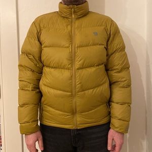 Mountain hardwear mustard puffer jacket size large